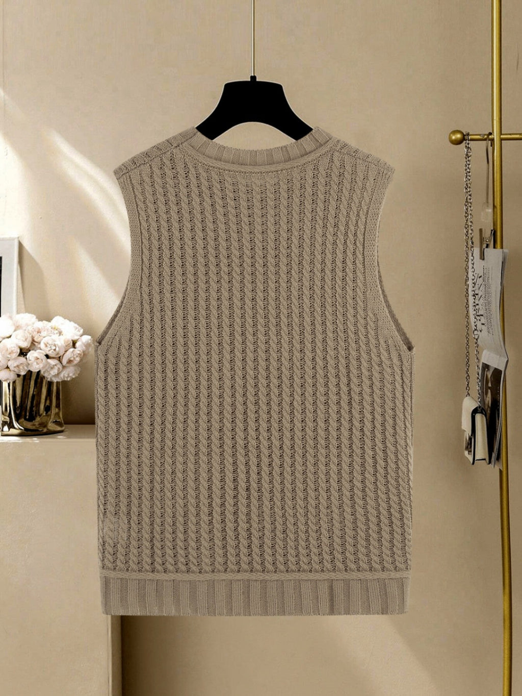 Women Sleeveless Cable Knit Sweater Vest Crew Neck Solid Acrylic Knit Tank Top